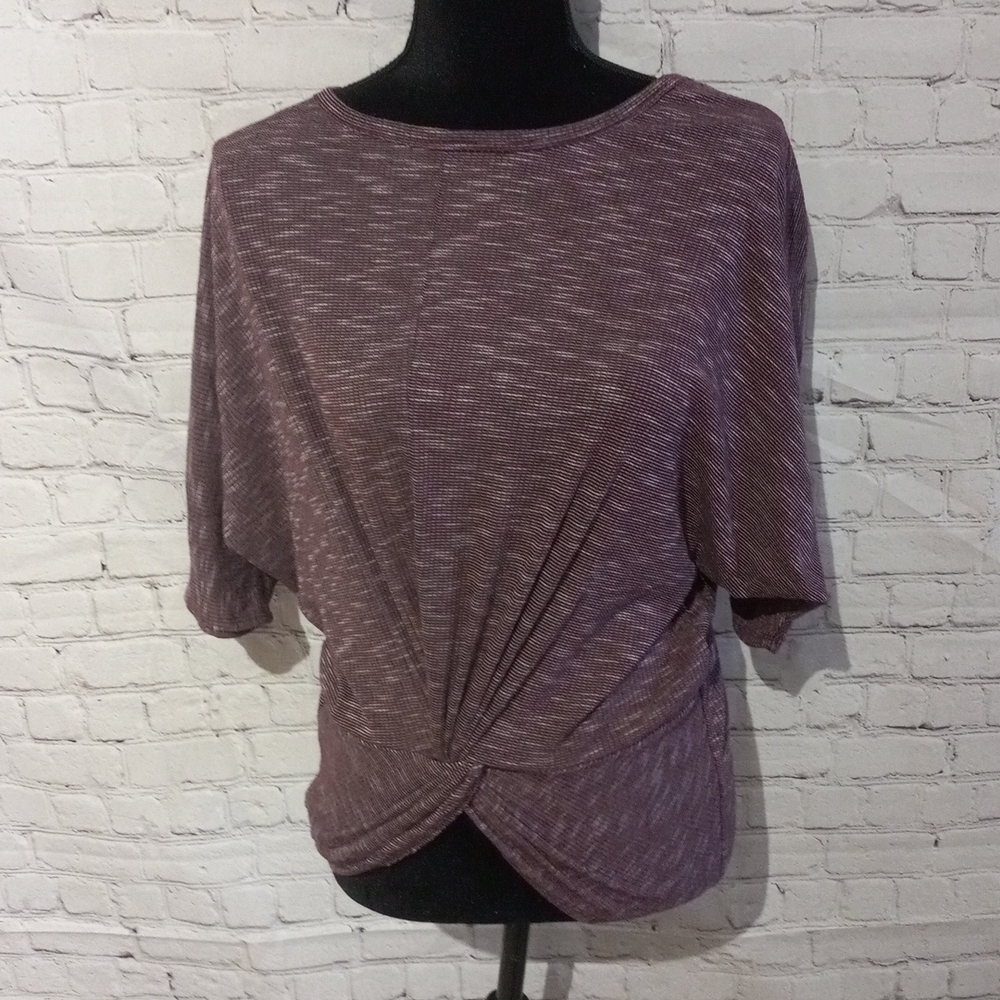 CHANCE OR FATE medium crossover flattering top